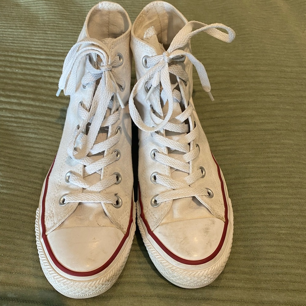 Women’s converse high top